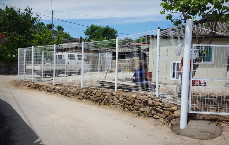 메쉬휀스 입니다.